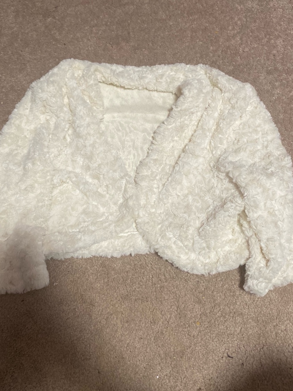 Robbie Bee Cream Faux Fur Bolero Jacket